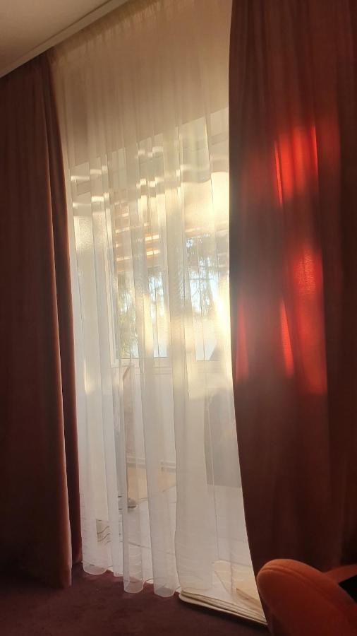 Central Luxury Apartment With City View Braşov Exteriör bild